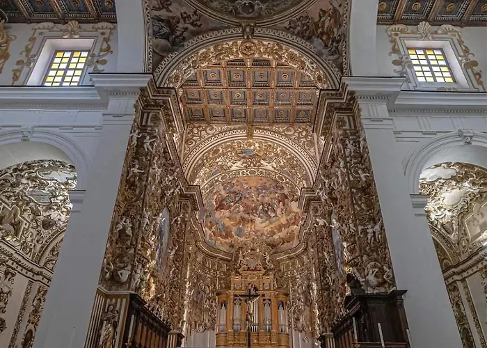 アパート Acragante